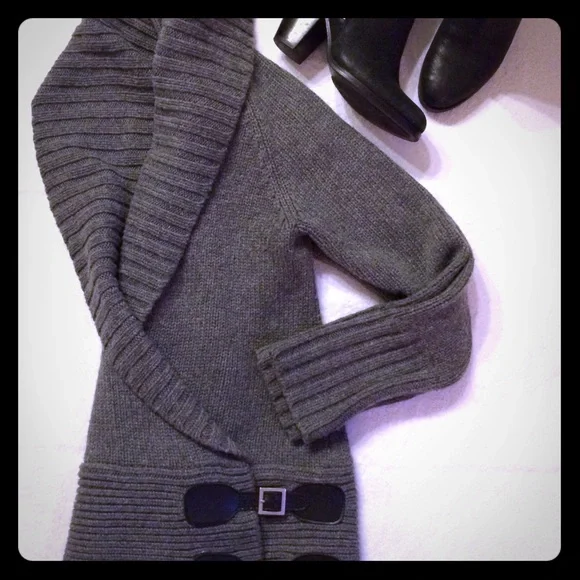 Gray Wrap Sweater - Picture 1 of 3